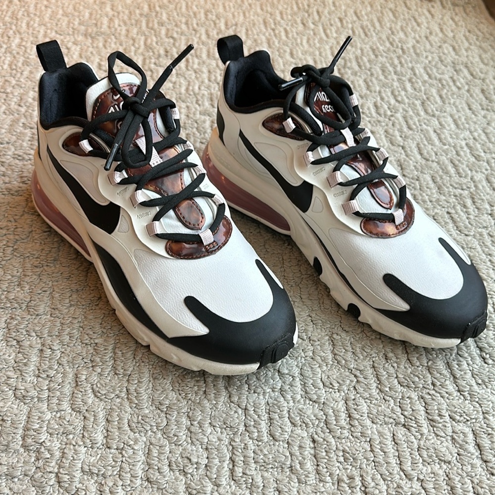 Nike Air Max 270 React